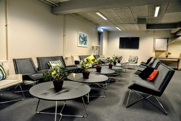 Stoberiet Hostel Svendborg Exterior photo The waiting room at the clinic