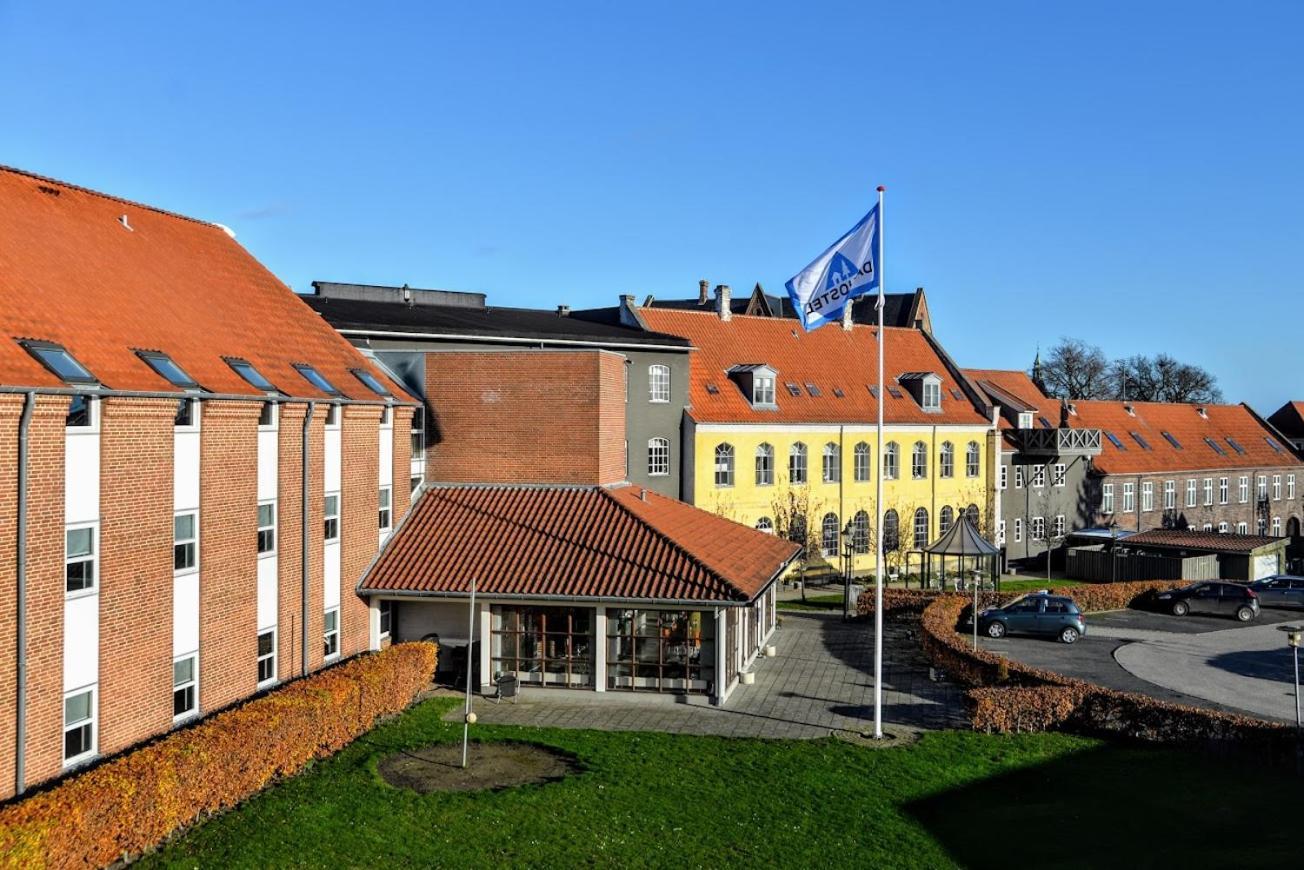 Stoberiet Hostel Svendborg Exterior photo The European University of Applied Sciences
